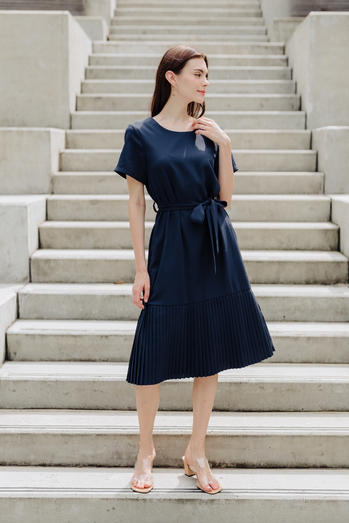 Pleated hem dress top