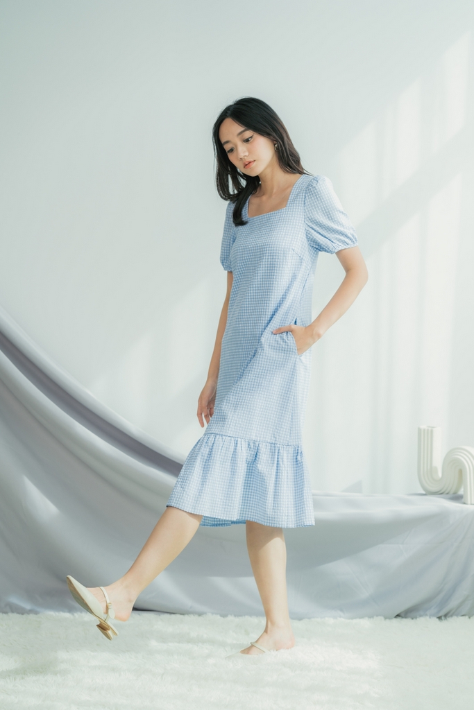 Keily Gingham Dropwaist Midi Dress in 
