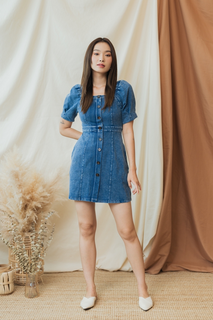 dresses jeans